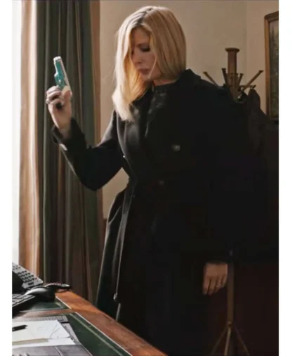 Yellowstone Beth Dutton S04 Kelly Reilly Black Coat