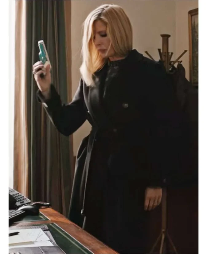 Yellowstone Beth Dutton S04 Kelly Reilly Black Coat